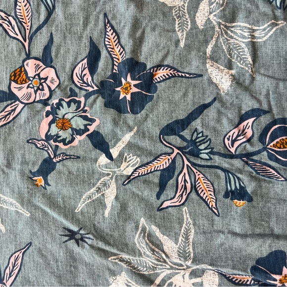 Patagonia XS Women’s Shirt - Picture 3 of 7